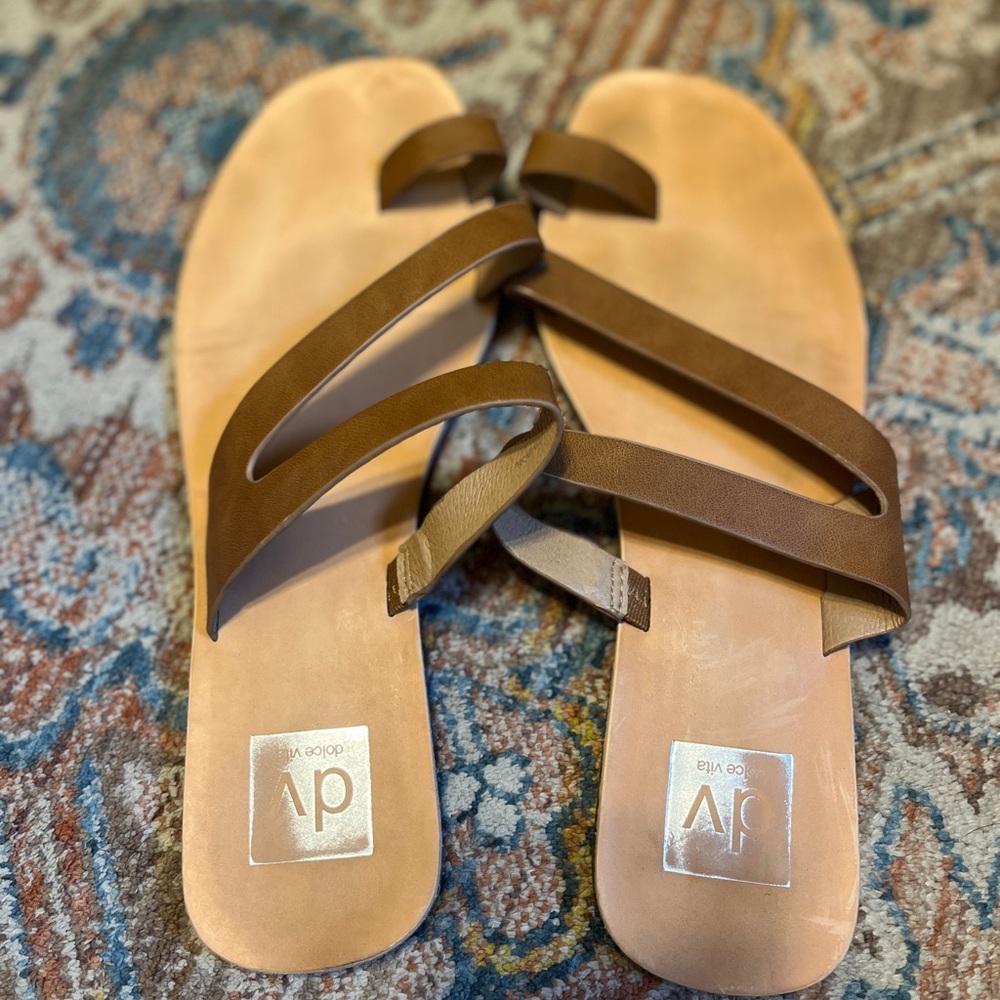 Dolce Vita Tan Sandals